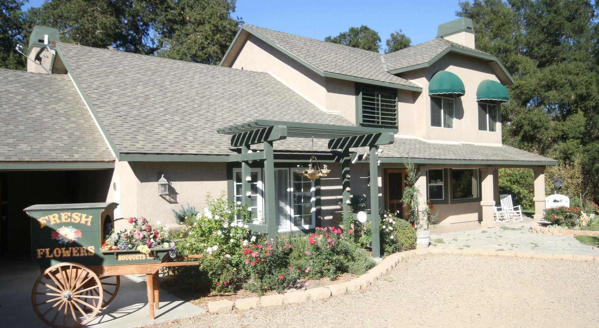 Hotel The Eden House Vineyard à Templeton Extérieur photo